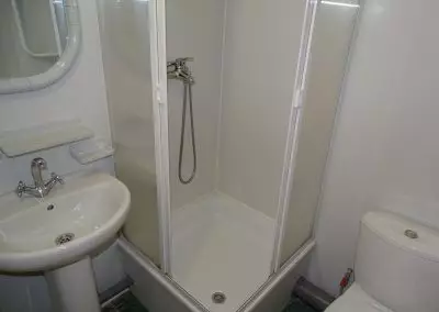 2 местный номер 2 категории 1 комнатный в 10А корпусе в санатории Родник города Пятигорск - фотография